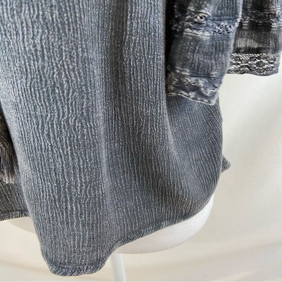 Paper Crane Black Grey Mineral Wash Boho Peasant Blouse Size Small - Picture 11 of 11